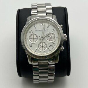 MICHAEL KORS Chronograph Silver MK5076 Ladies Watch Extra Links & Working